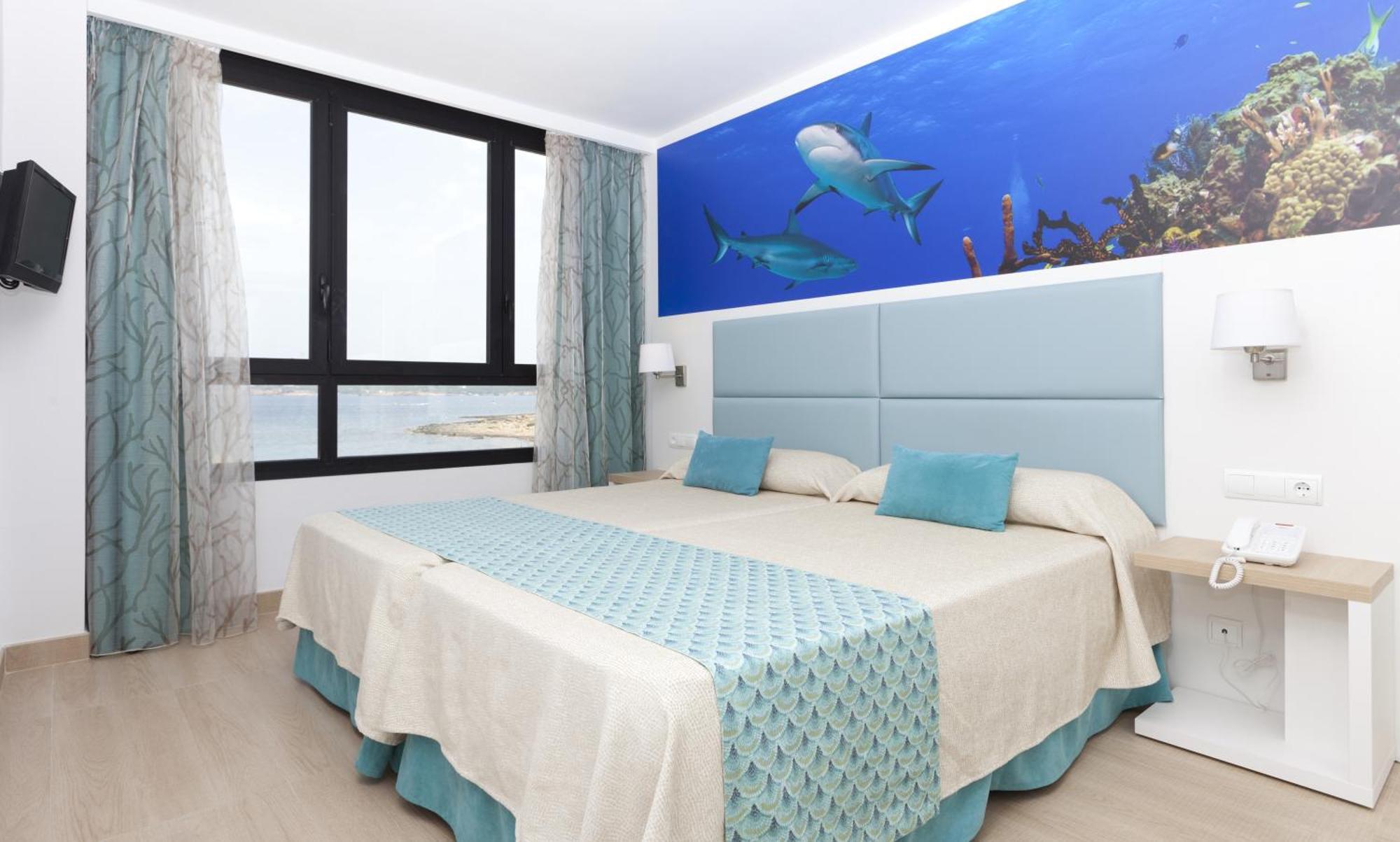 Marvell Club Hotel & Apartments San Antonio  Ruang foto