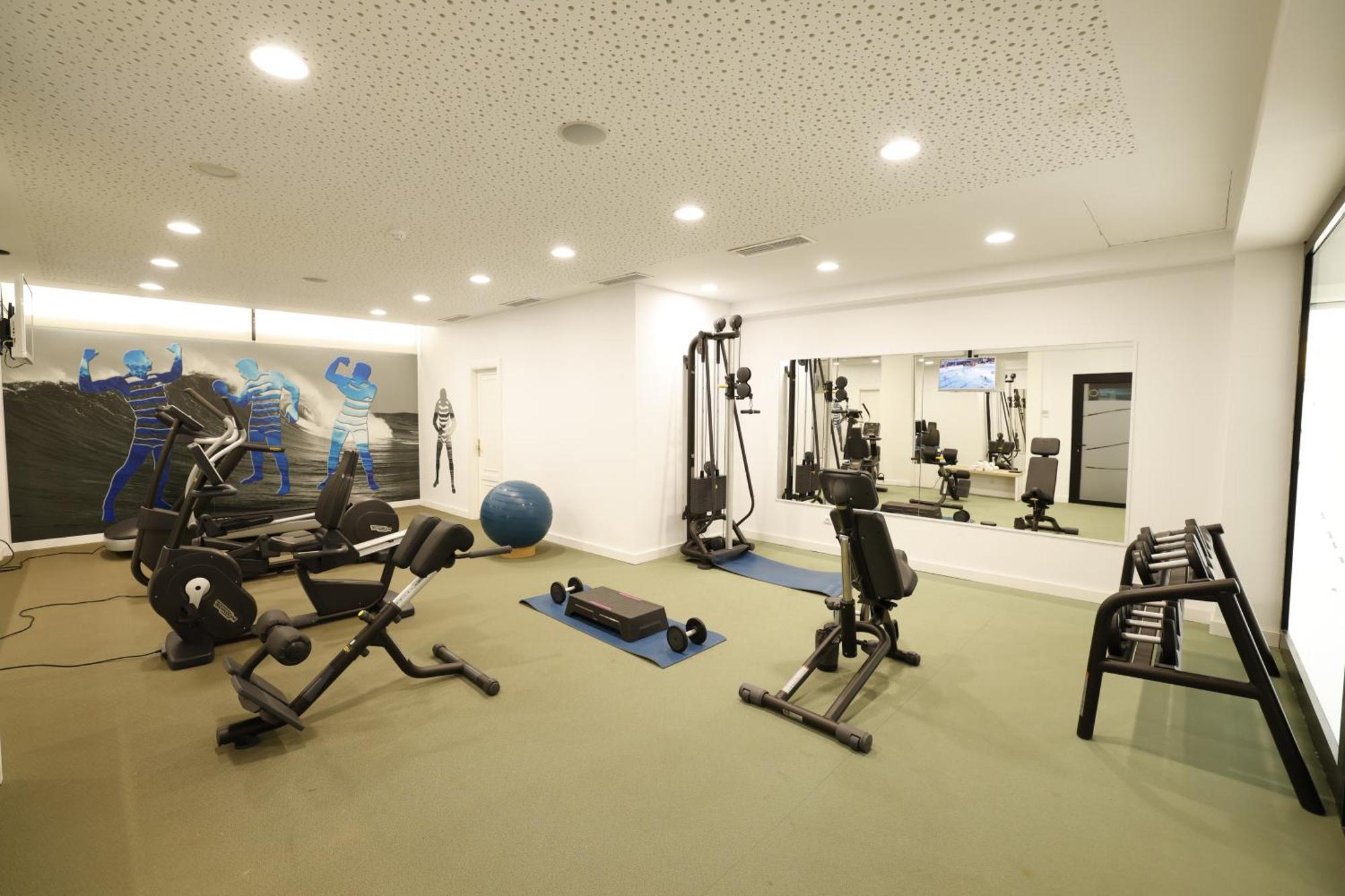 Marvell Club Hotel & Apartments San Antonio  Bagian luar foto