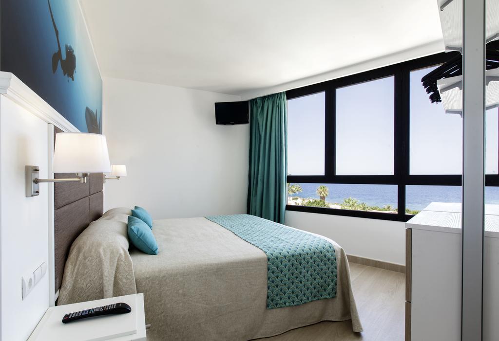 Marvell Club Hotel & Apartments San Antonio  Ruang foto